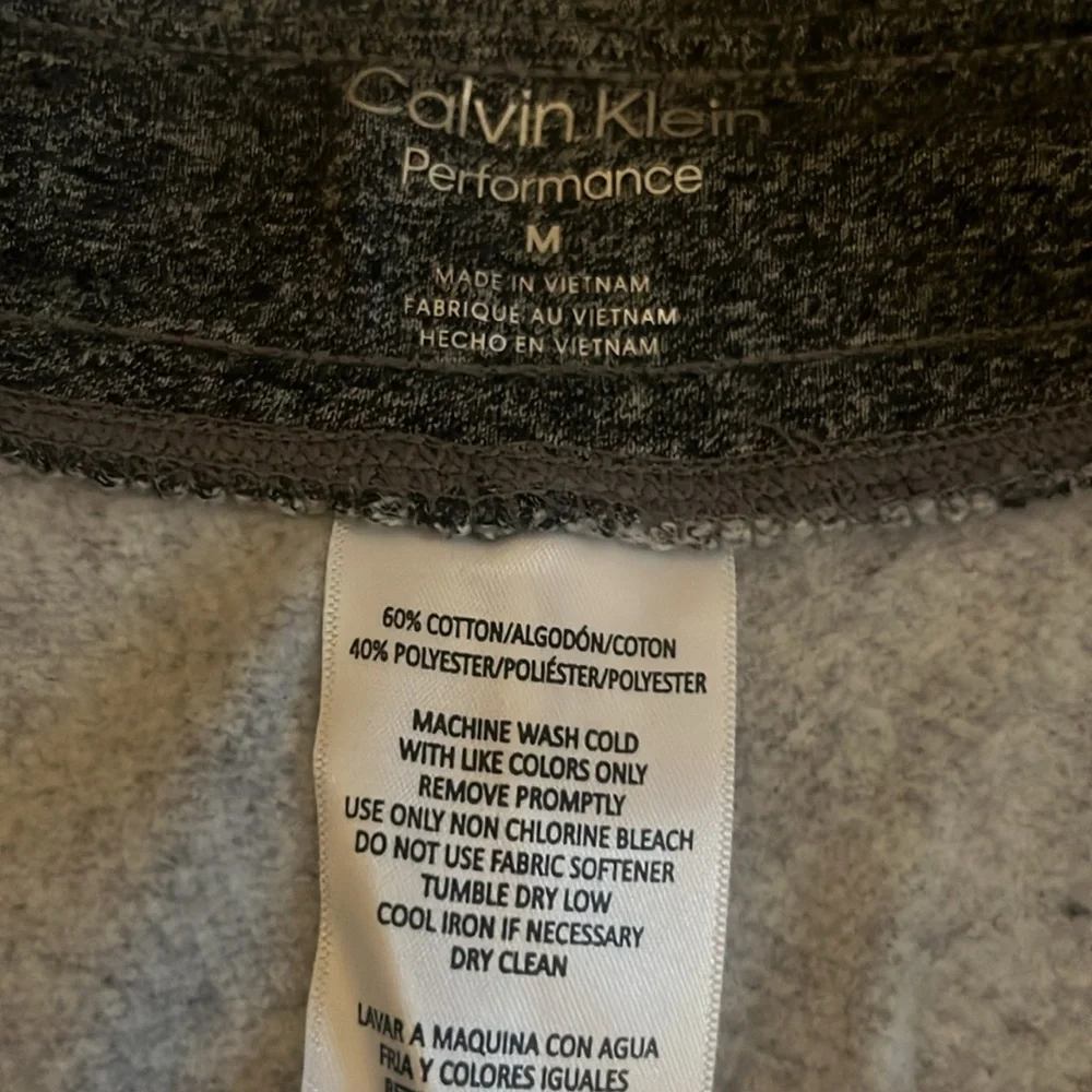 Calvin Klein Sweatpants - Picture 10 of 11